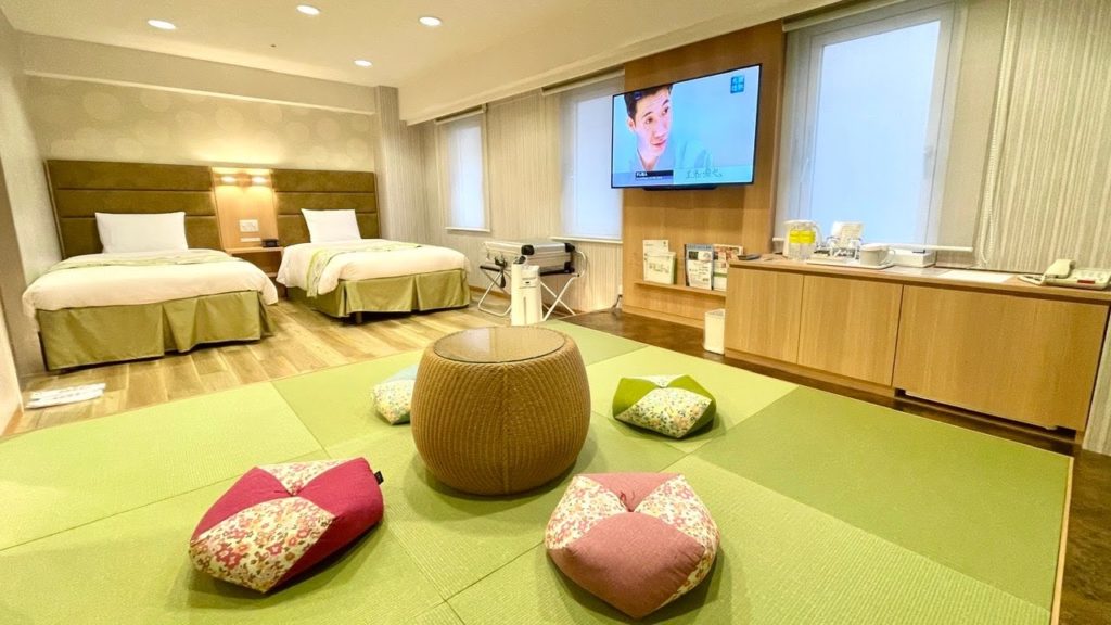 ANA Holiday Inn Sapporo Susukino, Two Single Beds Deluxe Family Room
