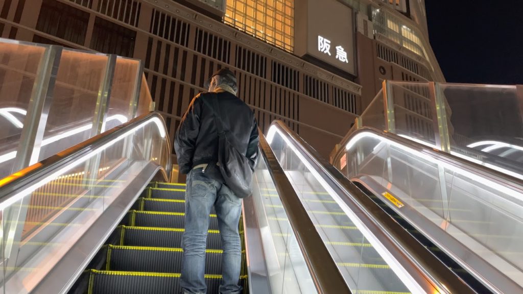 〚4K〛iPhone12 Pro　Walk around Osaka station, Osaka, Japan Jan-2021　大阪 大阪駅周辺を街歩き