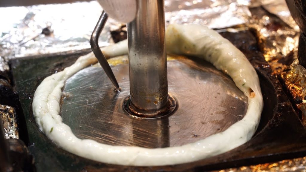 Original Korean Sweet Pancake with Cinnamon Sugar (Hotteok) - Korean Street Food