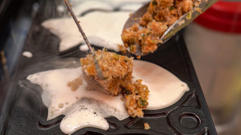 김치를 품은 김치붕어빵┃Kimchi Bungeoppang(Taiyaki)┃Korean Street Food 김치를 품은 김치붕어빵┃Kimchi Bungeoppang(Taiyaki)┃Korean Street Food