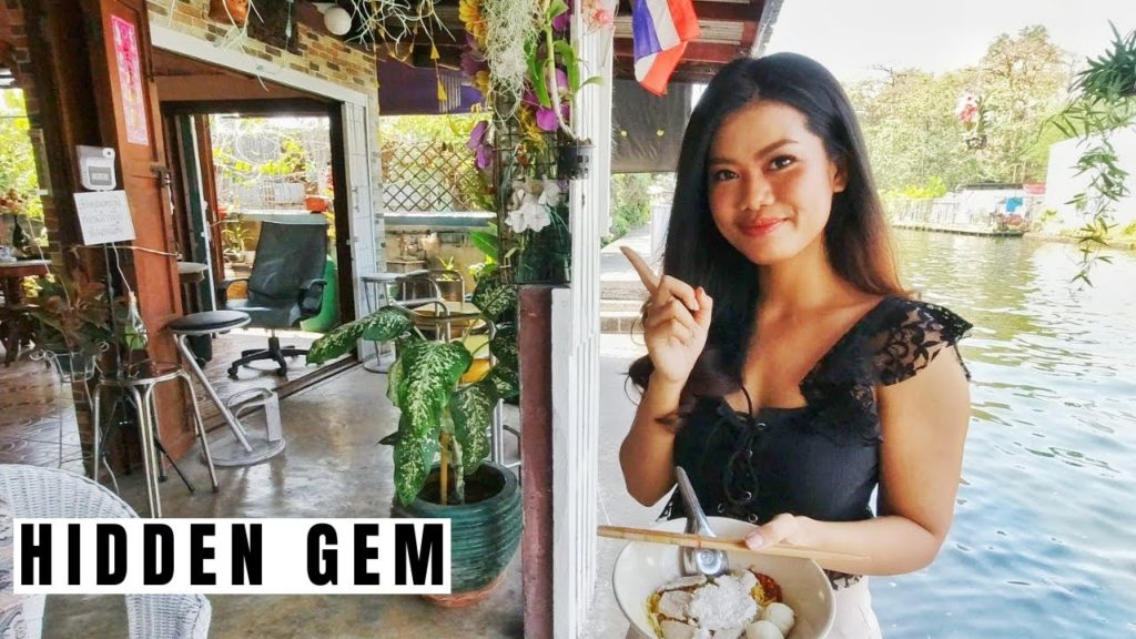 Hidden Thai Restaurant By The River In Bangkok (Secret Spot, Many Locals Don’t Even Know)