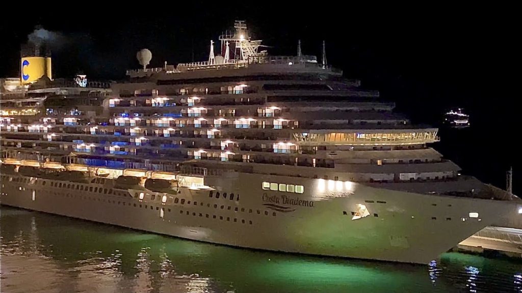 Costa Diadema Crew Greets Costa Smeralda #shorts Costa Diadema Crew Greets Costa Smeralda #shorts