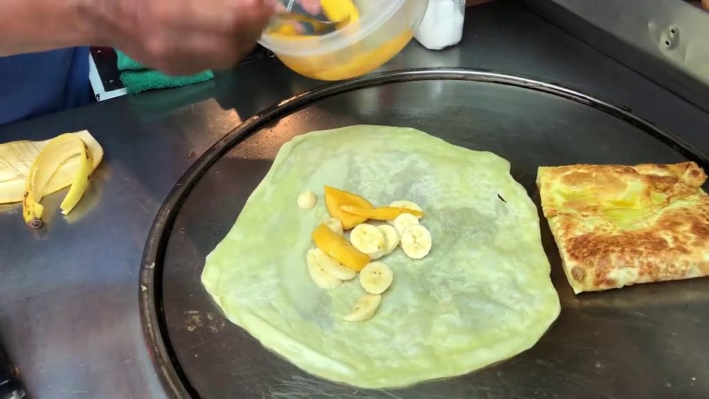 Best Pancakes with Fruits   Street Food Thailand سلسلة طعام الشوارع التايلاند