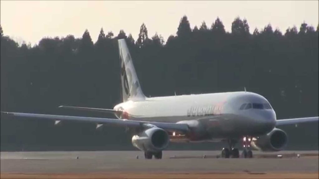 KAGOSHIMA AIRPORT JET STAR A320 GK694 [2015.02.06]