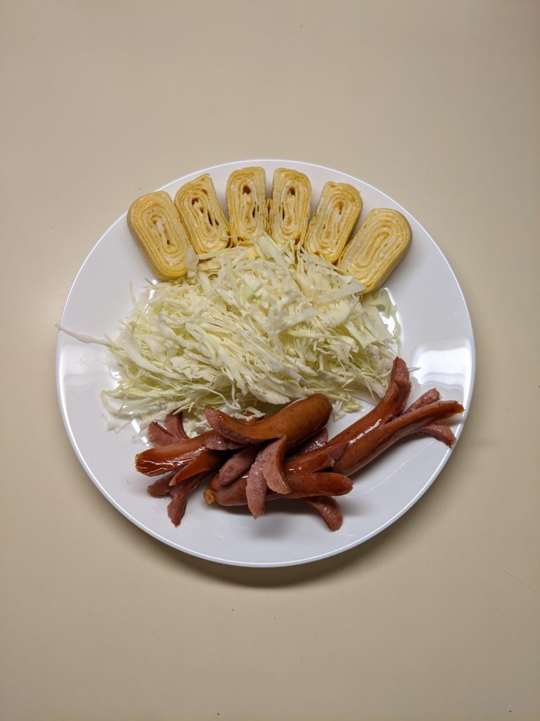 Tamagoyaki and Akai weiner from episode 1 of Shinya Shokudo