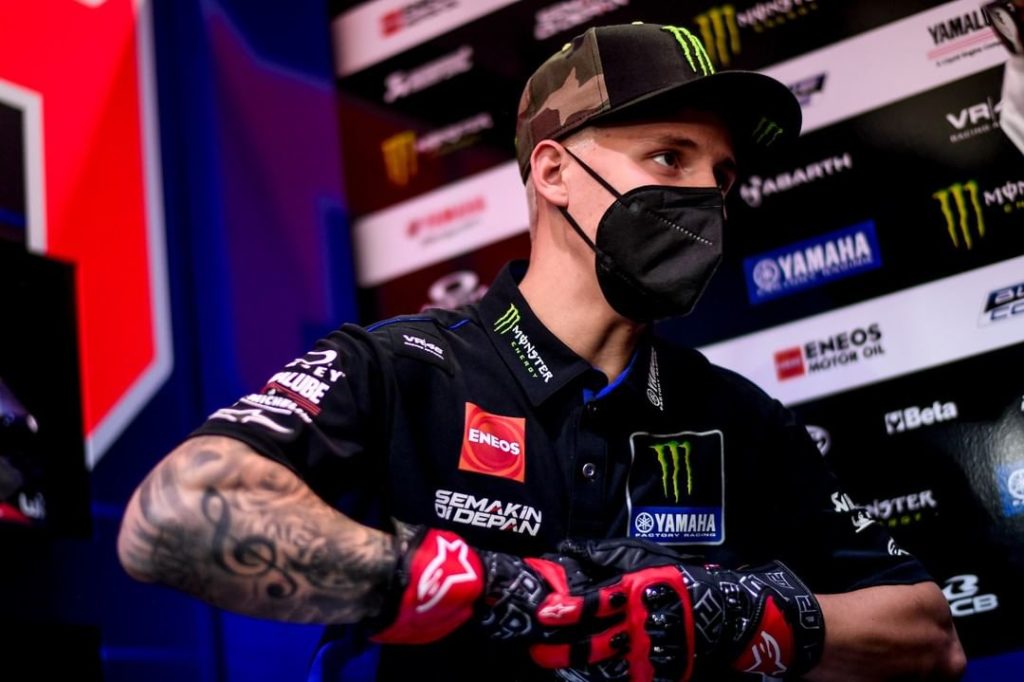 Qatar Test - Day 1 

#MonsterYamaha | #MotoGP | #QatarTest | @motogp...
