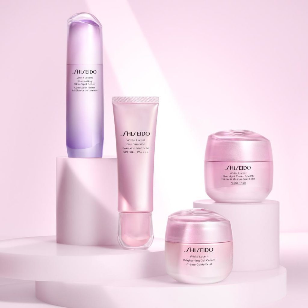Reveal a more radiant you with White Lucent, a range designed to create smoother...