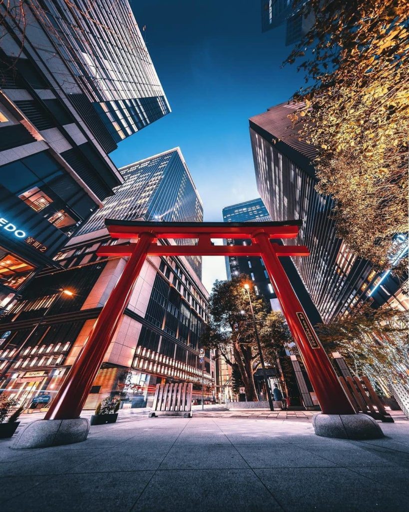 Where ancient and modern meet.  Fukutoku Shrine is a small shrine located in Tok...