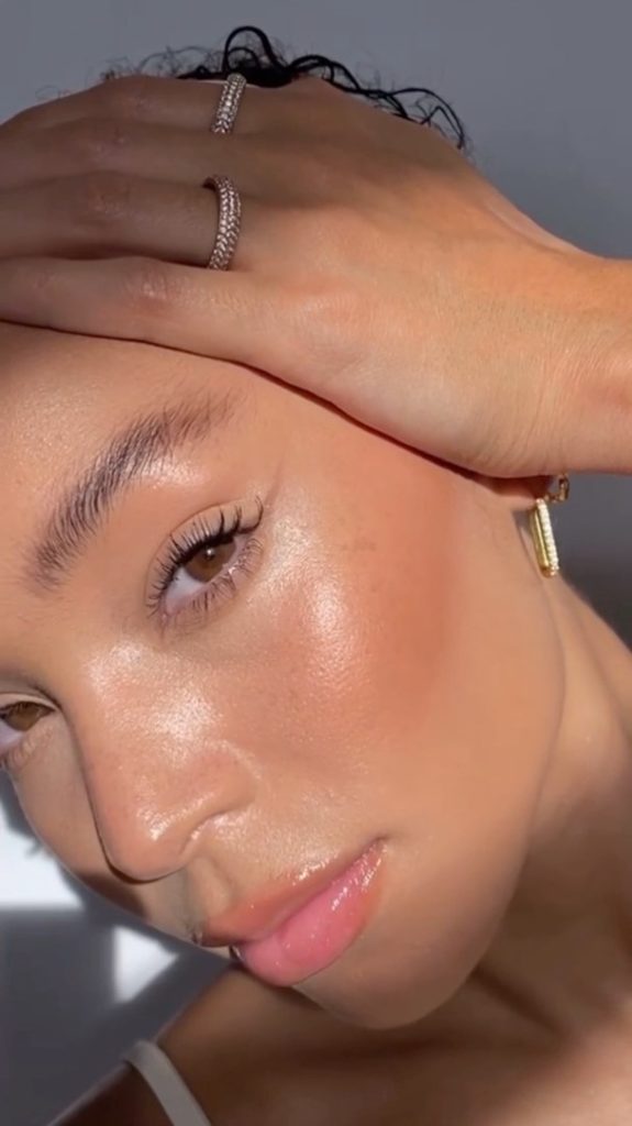 @alissajanay’s secret to luminous skin? SYNCHRO SKIN RADIANT LIFTING Foundation,...