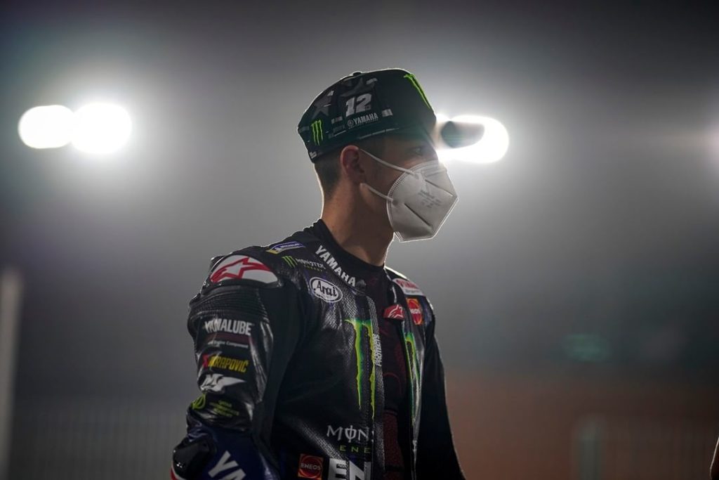 Now Playing: Blinding Lights - The Weeknd 

 #MonsterYamaha | #MotoGP | #QatarTe...