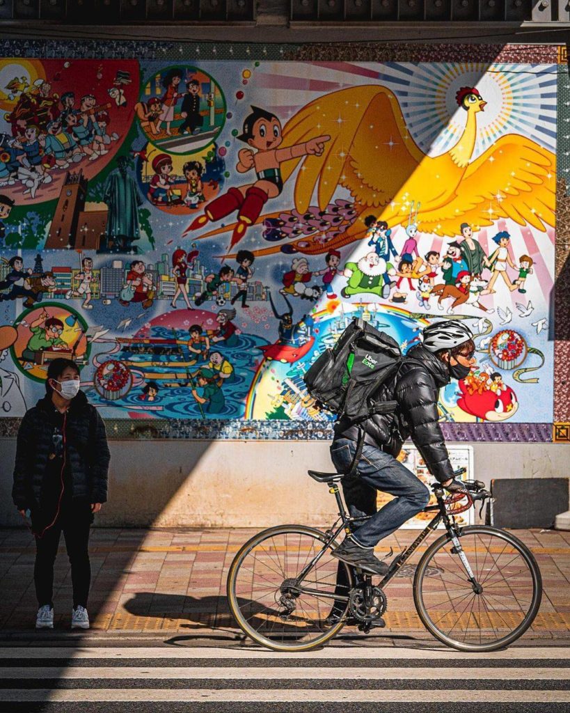 Who enjoys a bit of street art? We love how it adds a wonderful pop of color to ...