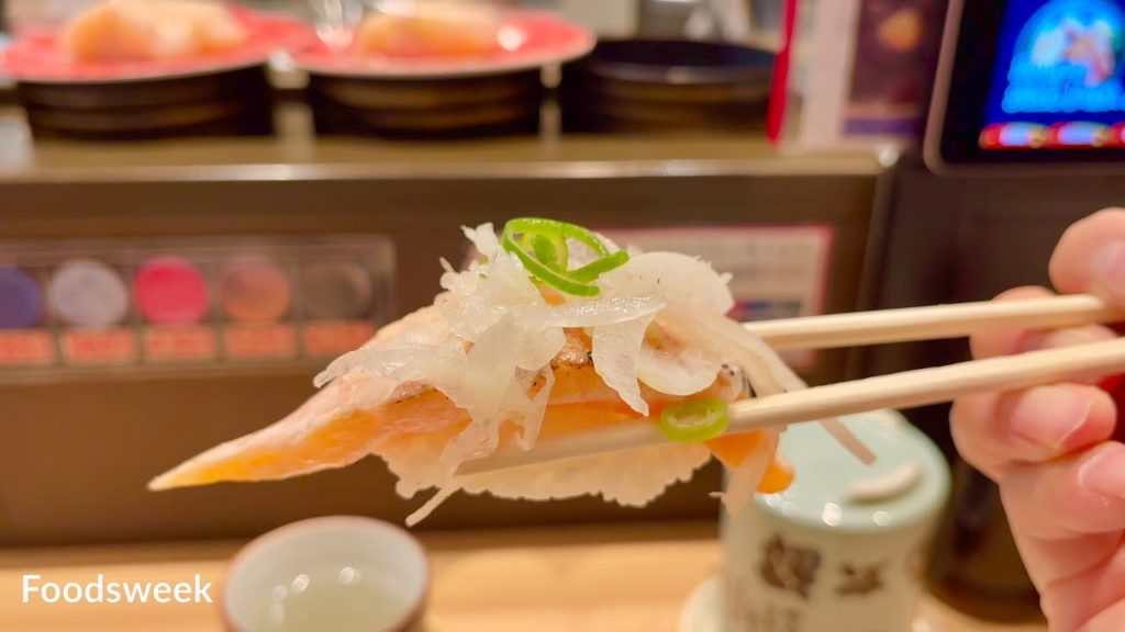 Sushi-Go-Round Hokkaido Seafood in Japan - Japanese Food [ASMR]