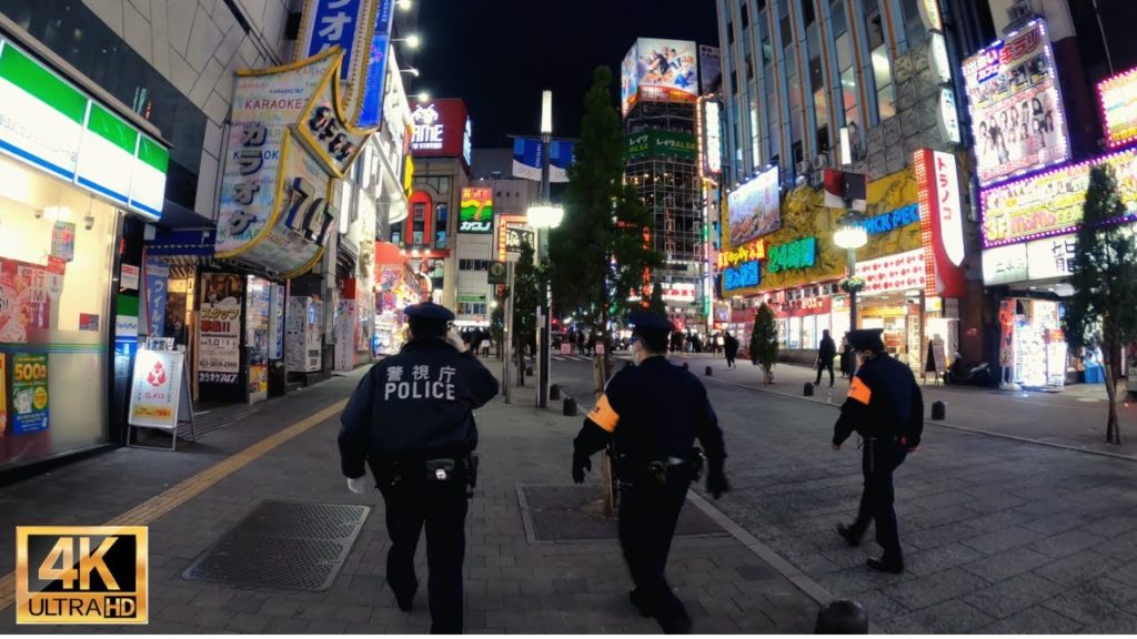Most dangerous zone in Tokyo, Shinjuku | Walk Japan, 2021 Feb