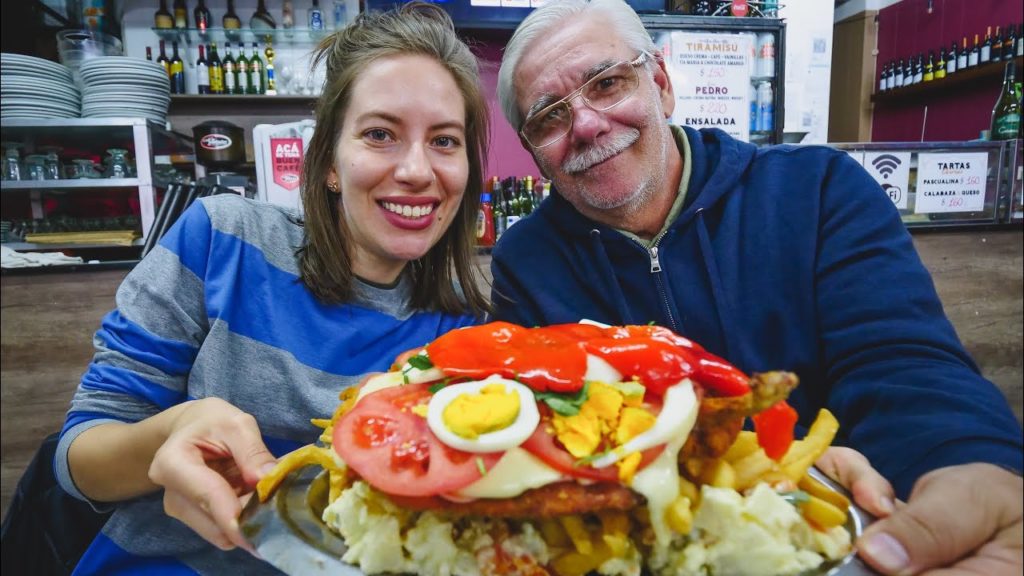 VIAJANDO A ARGENTINA Otra Vez ✈️ + Comiendo La MEJOR MILANESA en Buenos Aires en LOS ORIENTALES! 🇦🇷 VIAJANDO A ARGENTINA Otra Vez ✈️ + Comiendo La MEJOR MILANESA en Buenos Aires en LOS ORIENTALES! 🇦🇷