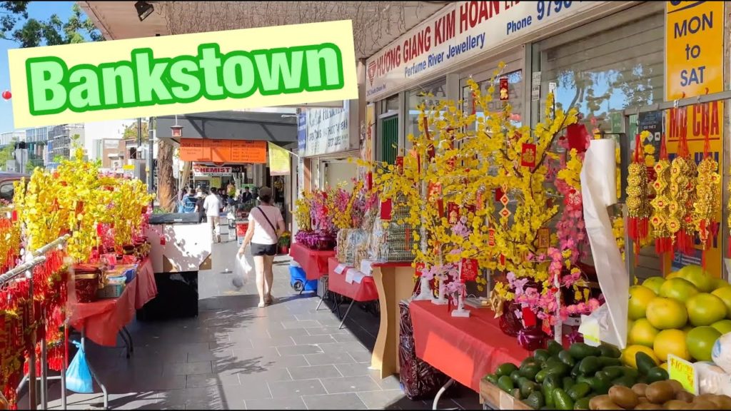 🇦🇺 Walking tour around Bankstown / Suburb in Sydney / People go shopping for Lunar New Year 🎉💕