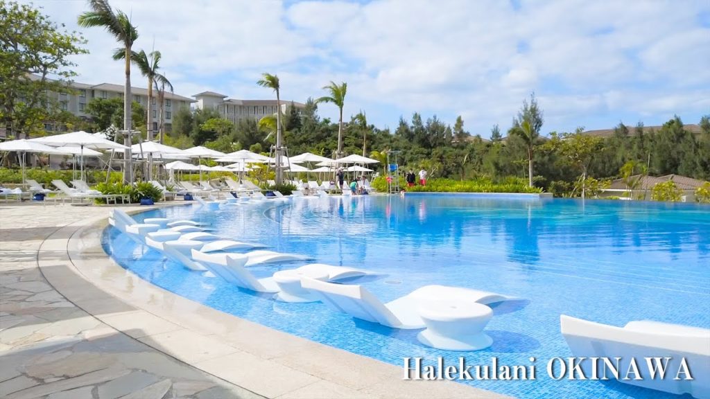 NORMAL ‖ POOL & Private Beach of Halekulani OKINAWA in JAPAN / ハレクラニ沖縄のプールとプライベートビーチ