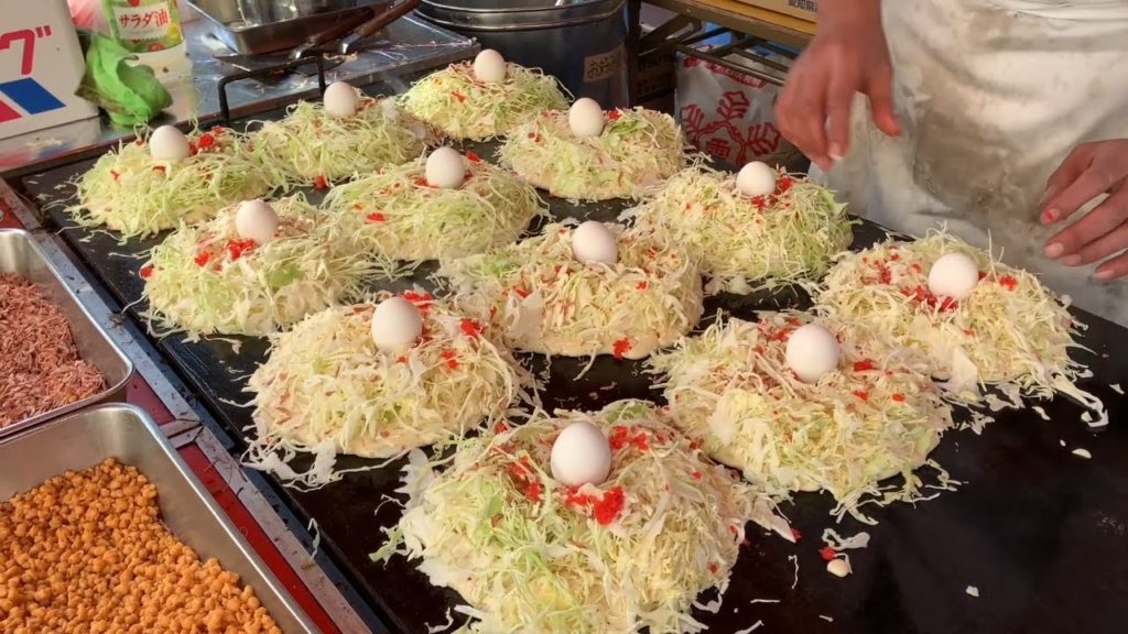 Japanese Street Food – OKONOMIYAKI | Real Street Food you can find in Tokyo Japanese Street Food - OKONOMIYAKI | Real Street Food you can find in Tokyo