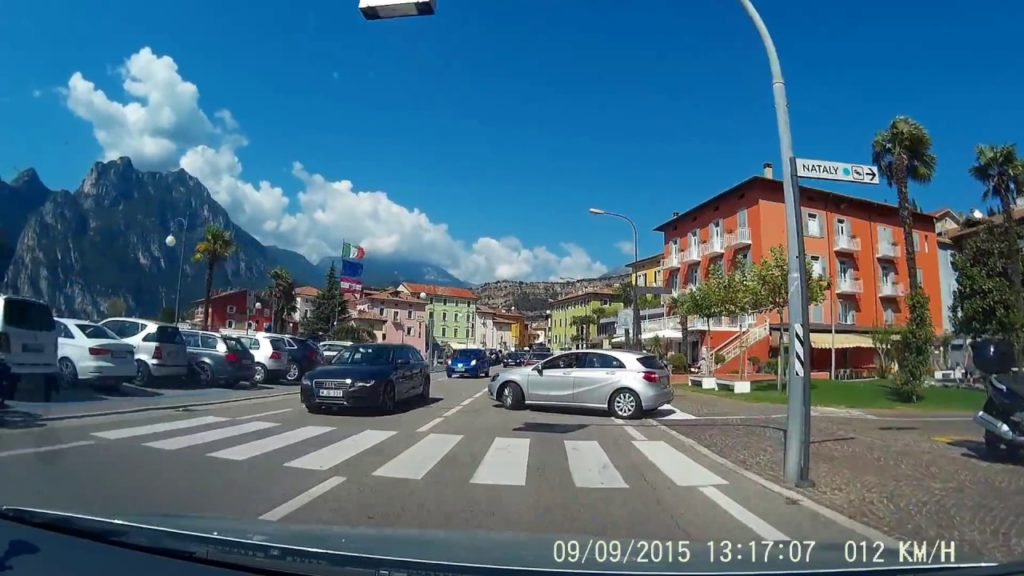 Driving in Italy: Loop around Lago di Garda part 2: Reaching Riva