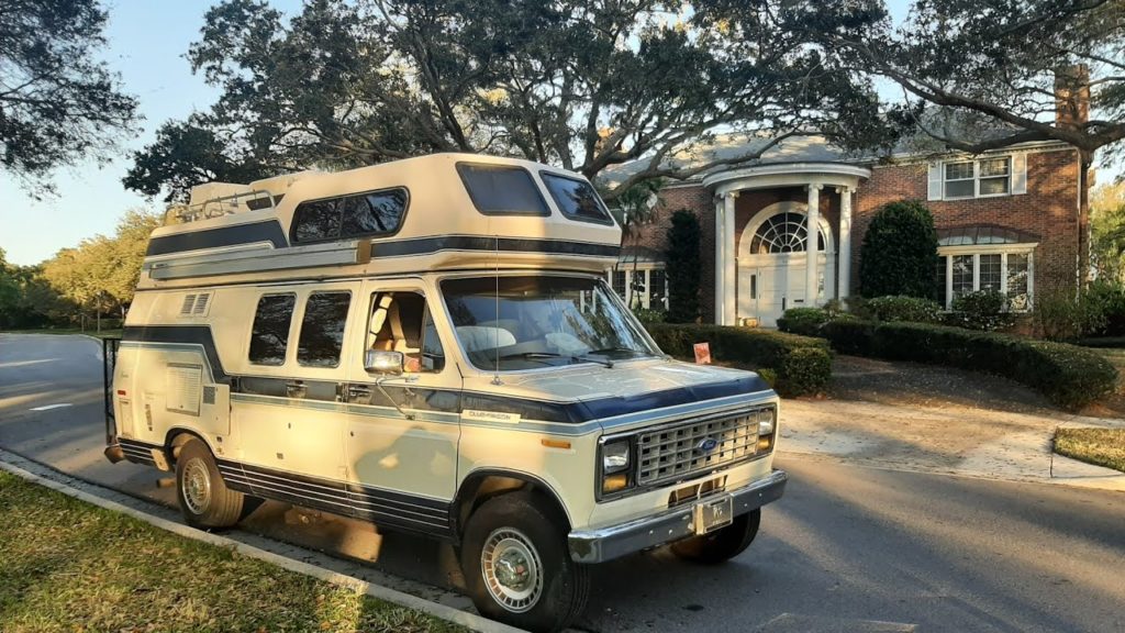 Free Overnight RV Motorhome Parking & Urban Camping: Hallet Park: Belleair Florida: Nomad RV VanLife