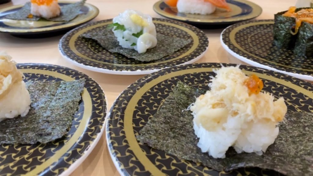 【SUSHI/RAMEN 】Japanese street food tour GET your DRINK and enjoy together, Conveyor belt sushi