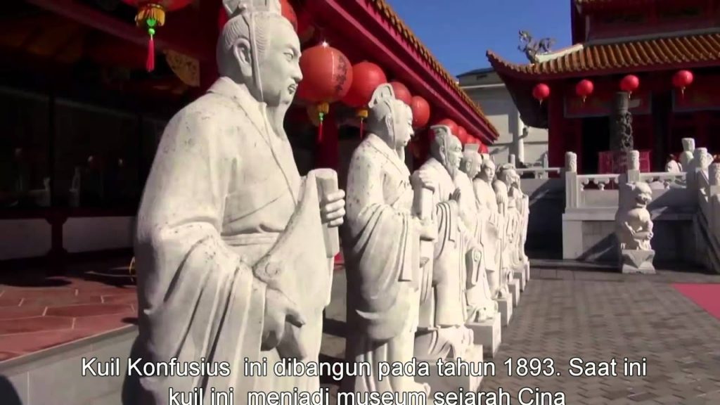 Travel Jepang : Kuil Konfusius Nagasaki. Untuk ajaran Konfusius di kota Nagasaki, Kyushu Travel Jepang : Kuil Konfusius Nagasaki. Untuk ajaran Konfusius di kota Nagasaki, Kyushu
