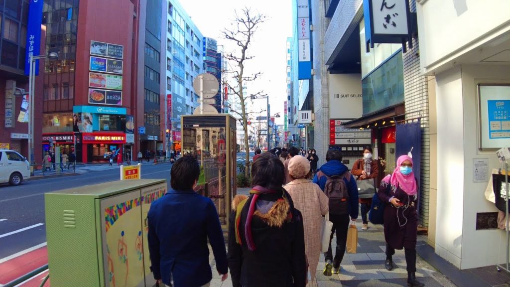 【4K】Walk in Shinjuku, Tokyo المشي في شينجوكو، طوكيو، فبراير ٢٠٢١ |  مدينة كبيرة في اليابان 【4K】Walk in Shinjuku, Tokyo المشي في شينجوكو، طوكيو، فبراير ٢٠٢١ |  مدينة كبيرة في اليابان