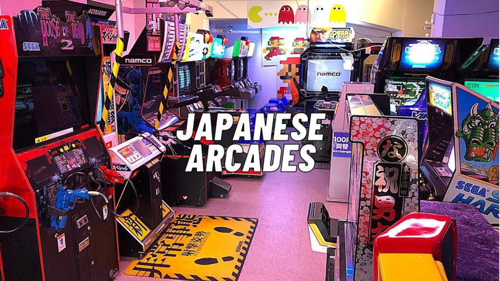 Japanese Retro Video Game Arcades | A Walk in Shinsekai (Osaka)