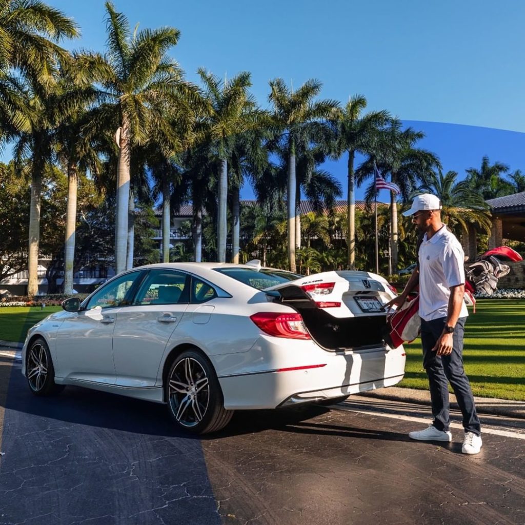 Don’t miss a single drive. @thehondaclassic @pgatour enters day 3. #ThePalmBeach...