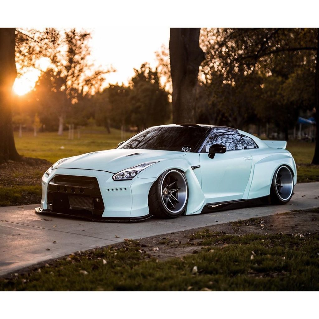 Who like their GT-R’s wide?  Photo @californiaexoticsdaily  .
.
.
.
Follow the ...
