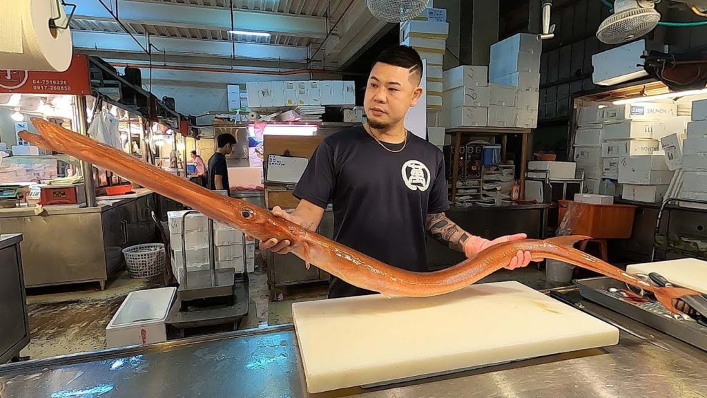 Amazing Giant Alien Fish (Red cornetfish Cutting SASHIMI) -Taiwanese Street Food Amazing Giant Alien Fish (Red cornetfish Cutting SASHIMI) -Taiwanese Street Food