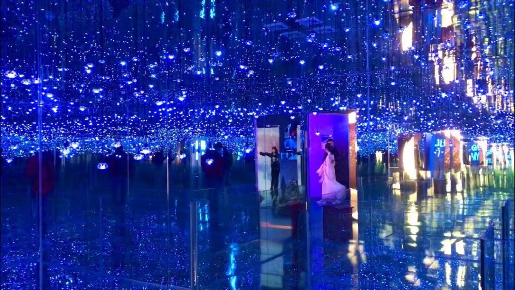 [4K]China walk tour | Walk in Chengdu Time and Space Cube Travel Photography Museum