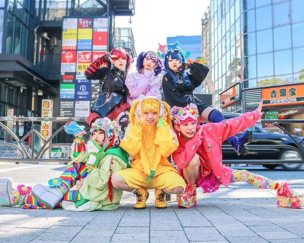 Tokyo Fashion: Six Harajuku street style personalities have announced the formation of a kawaii… Six Harajuku street style personalities have announced the formation of a kawaii...