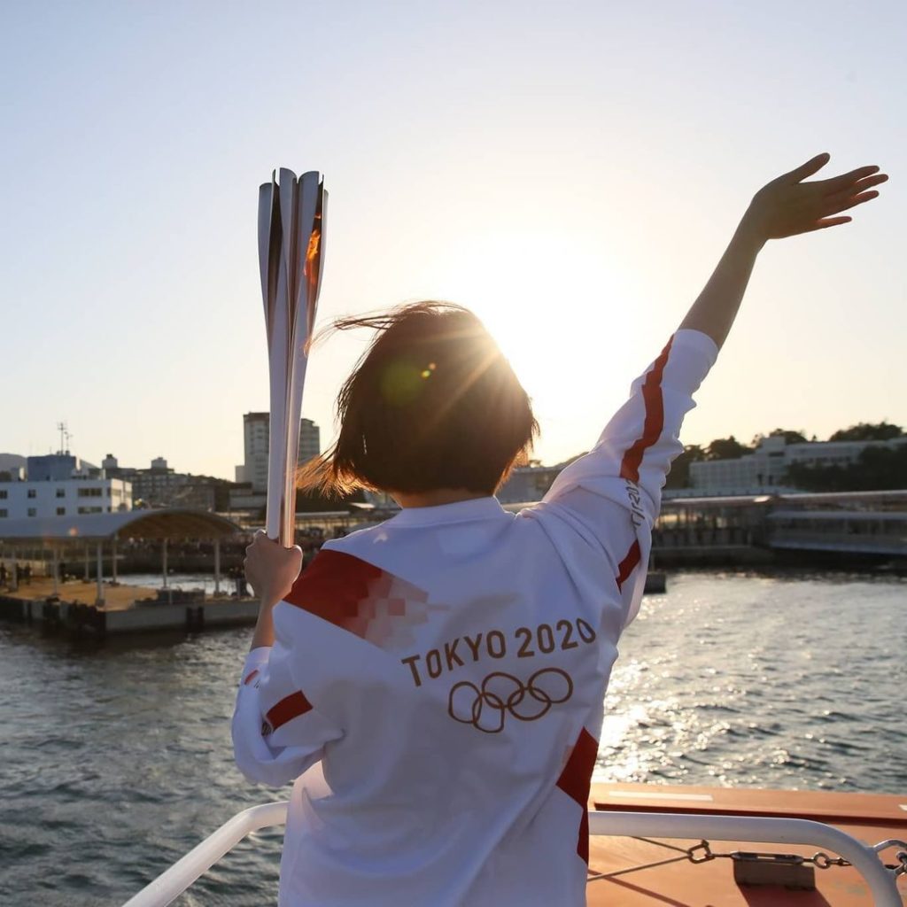 Stories from Mie Prefecture!  

 The Olympic flame on a ferry  

The sacred fire...