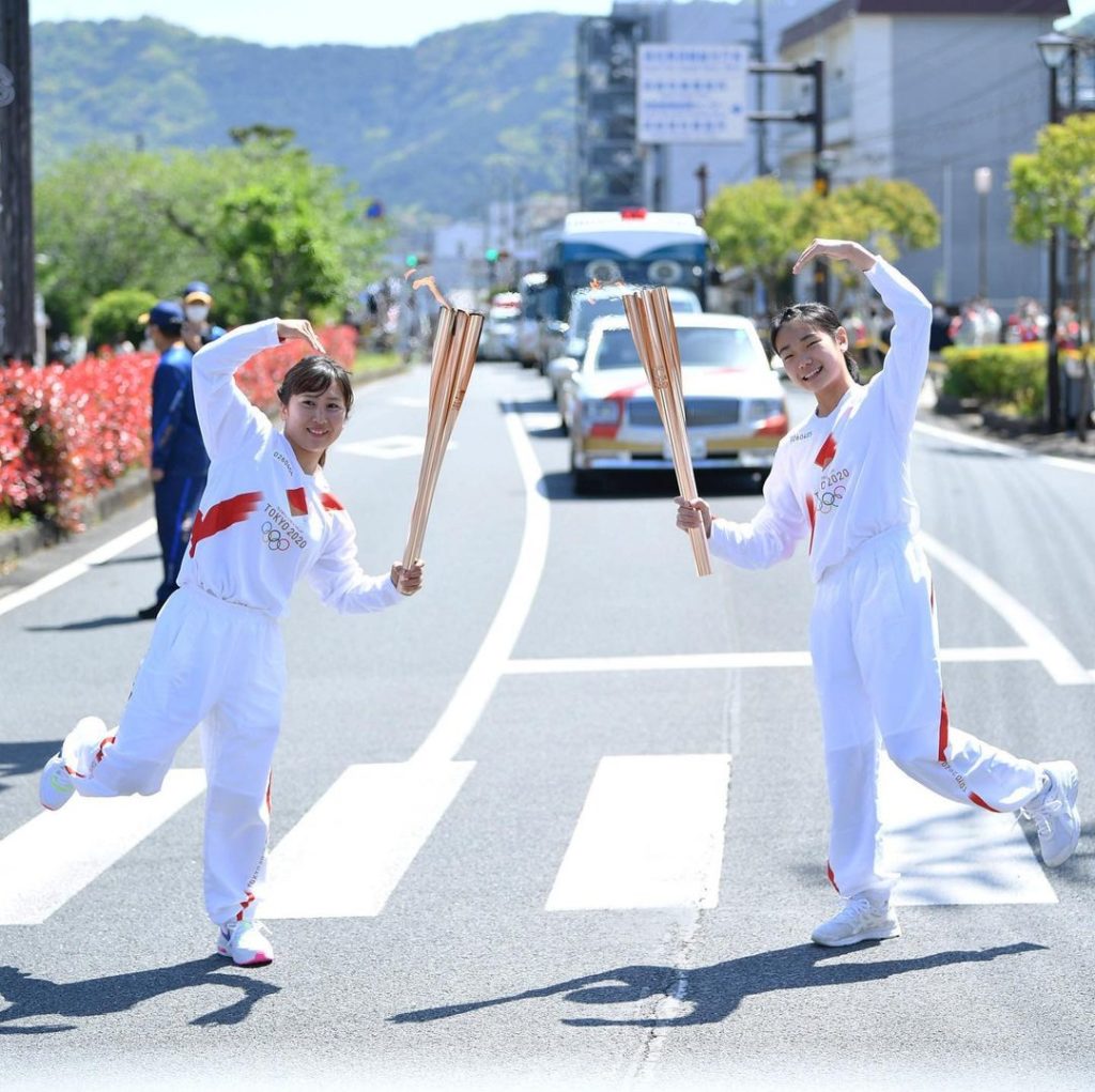 Photos of the Day 

#HopeLightsOurWay
#OlympicTorchRelay...