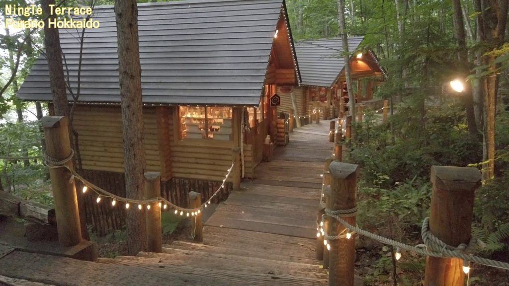 【Pariwisata Hokkaido】Adalah tupai yang lucu pariwisata Furano Ningle Terrace 【Pariwisata Hokkaido】Adalah tupai yang lucu pariwisata Furano Ningle Terrace