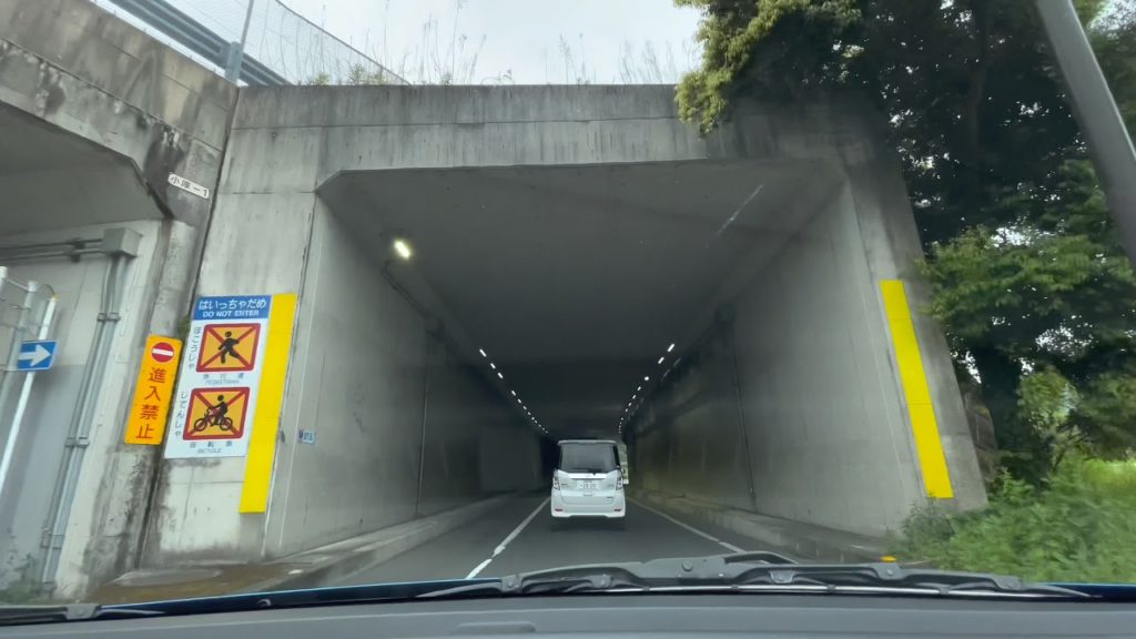 国道1号(箱根峠越え) 小田原~沼津 Driving to Numazu from Odawara on the National Route 1 (Hakone Pass)