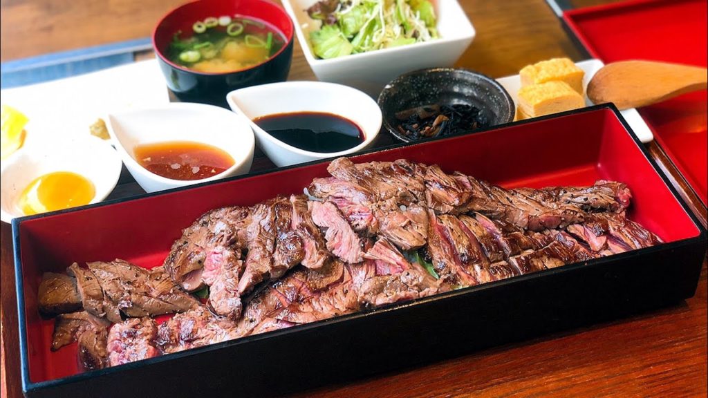 【ステーキ重定食500g】がっつり牛肉500gのランチ！！ー福岡/今泉キッチン