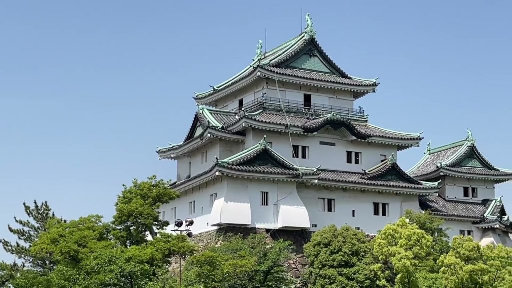 Japan tour—-Walking around on the Wakayama Castle grounds Japan tour—-Walking around on the Wakayama Castle grounds