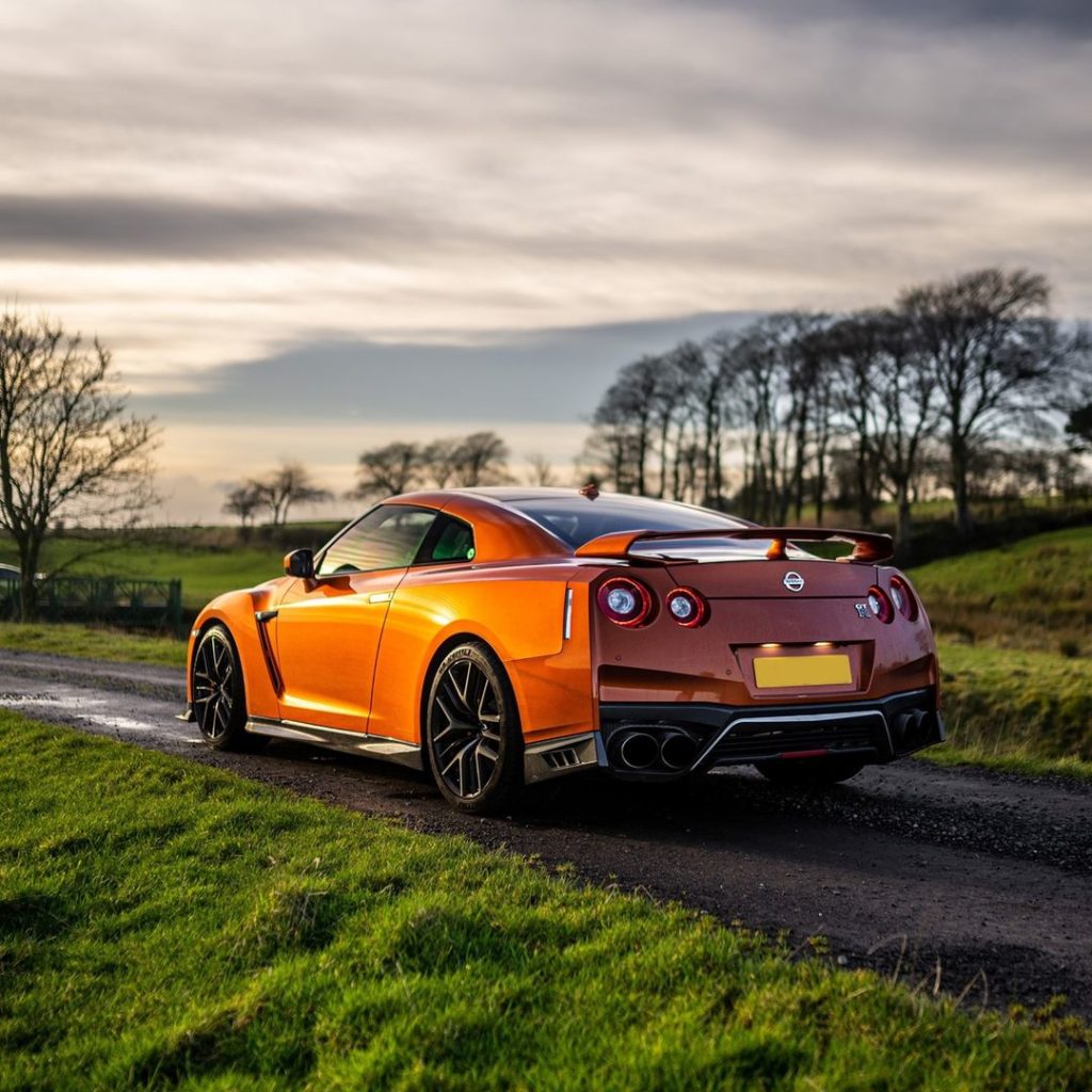 Meet us at sunset. #NissanGTR
 @al17_gtr...