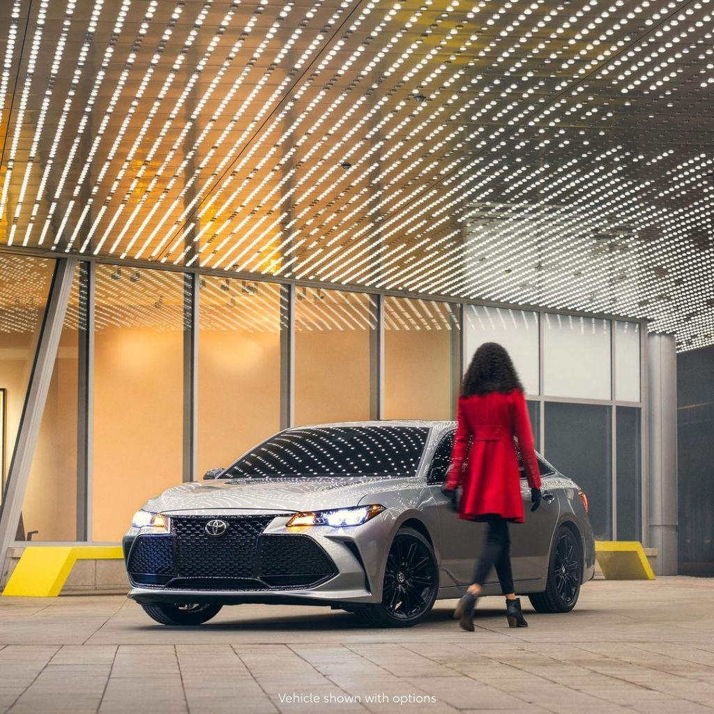 High contrast glamour.  #Avalon Nightshade #LetsGoPlaces...