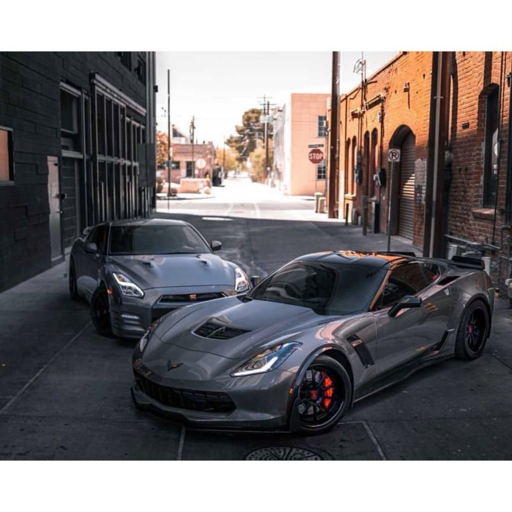 Two beasts are better than one!  Photo  @ticklemebean and owners: @itsalan.c7z @...
