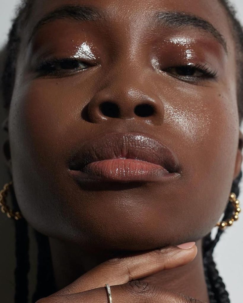 File under: glisten and glow. Bring out your best skin like @taylu_me with the S...