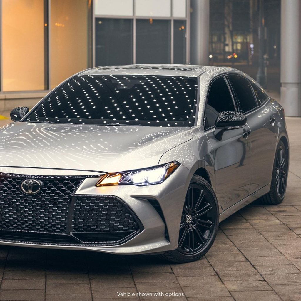 Deserves a standing ovation.  #Avalon Nightshade #LetsGoPlaces...