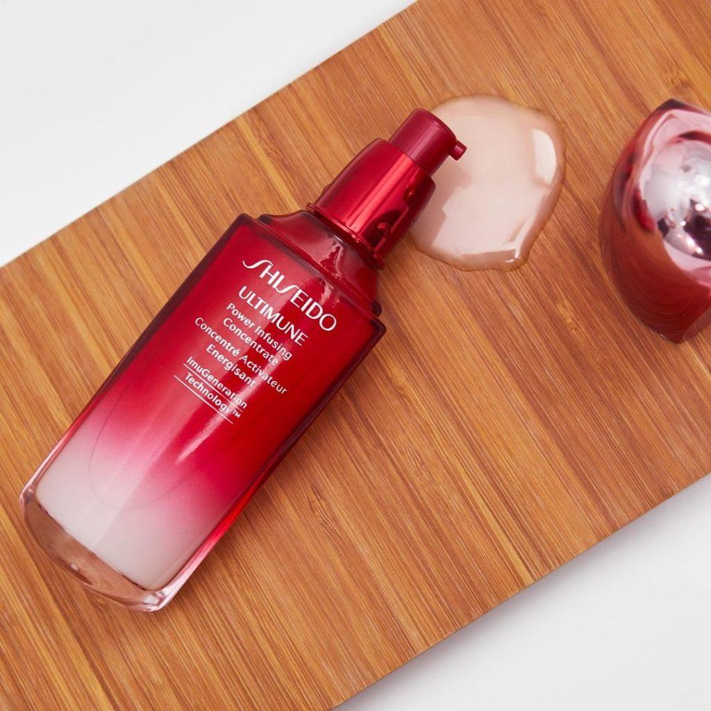 Innovation in every bottle of Ultimune Power Infusing Serum Concentrate:⁣
*Built...