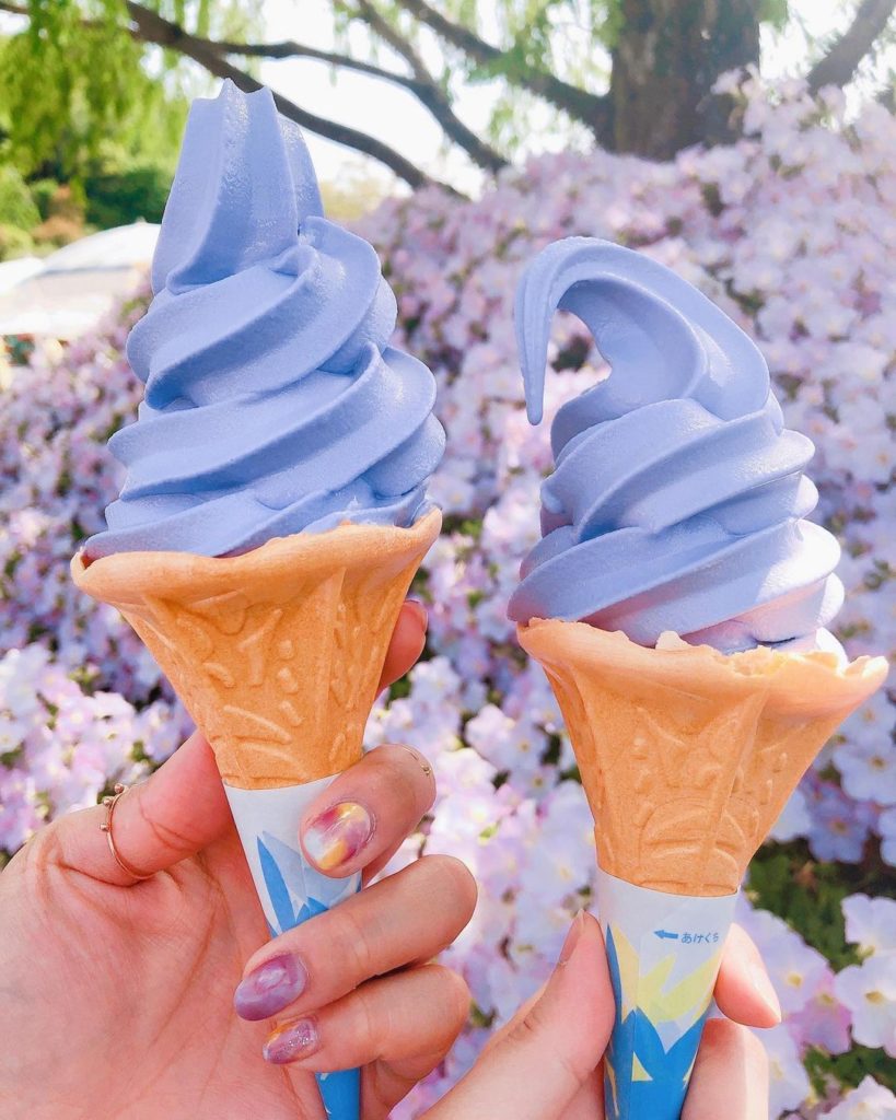 Cheers to spring! With warmer days and seasonal colour changes come exciting fla...