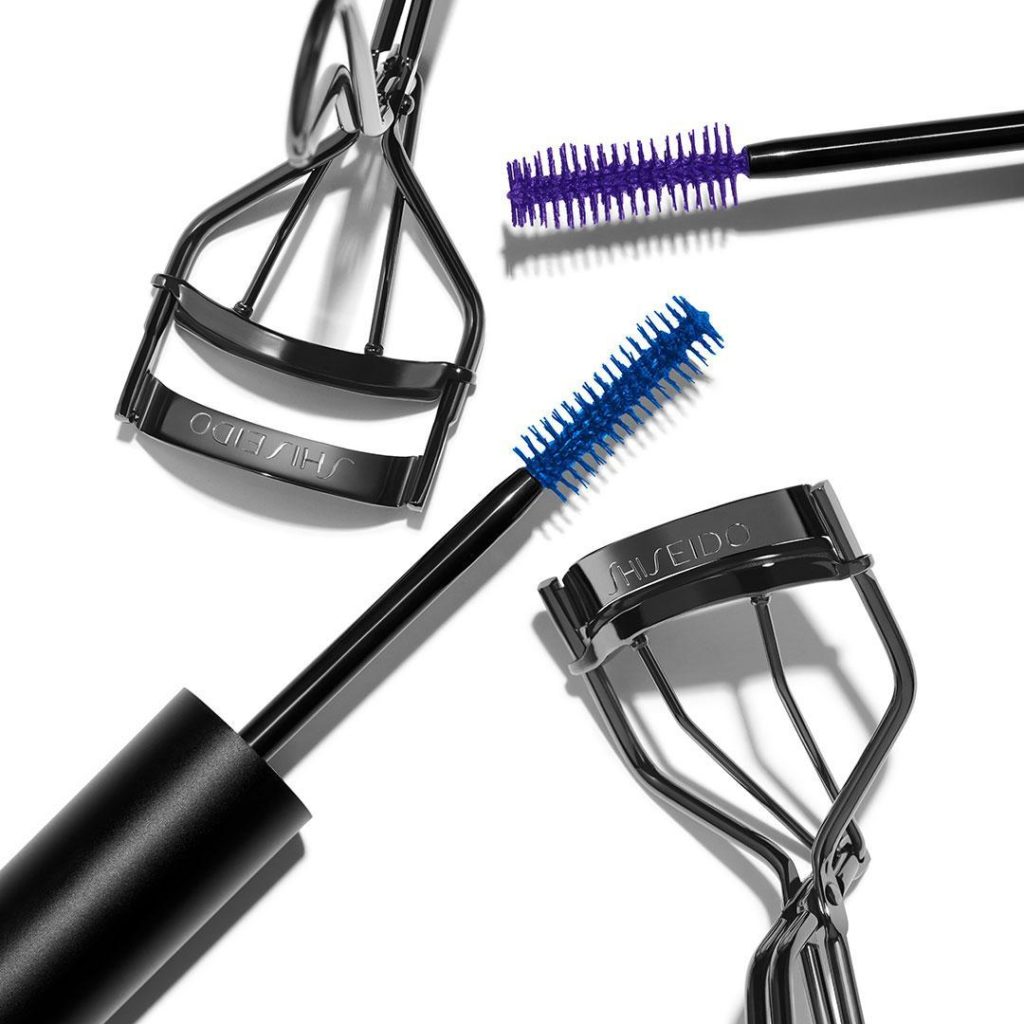 SHISEIDO: Emphasize your eyes. After curling lashes with our iconic Eyelash Curler, reach … Emphasize your eyes. After curling lashes with our iconic Eyelash Curler, reach ...