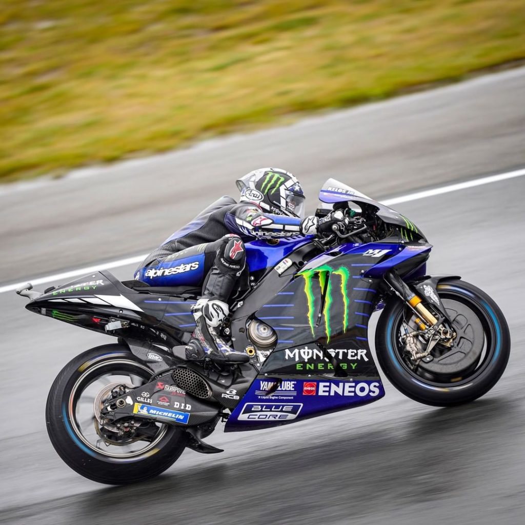 @maverick12official made a brilliant start and rode remarkable opening laps toda...