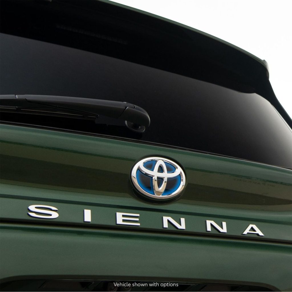 Mean, green, cargo hauling machine! #Sienna #LetsGoPlaces...