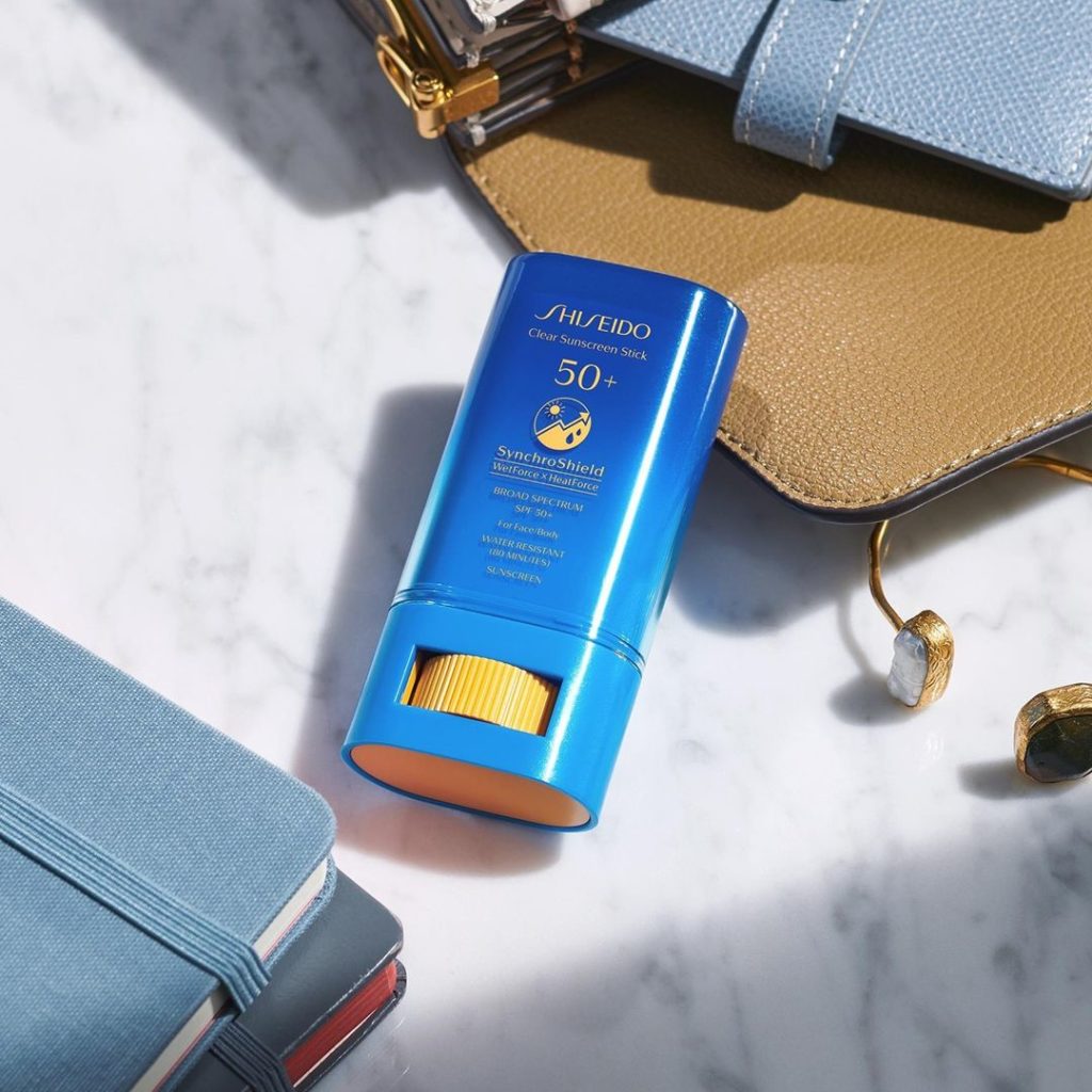 Slip our Clear Sunscreen Stick SPF 50+ into your slimmest clutch. This compact f...