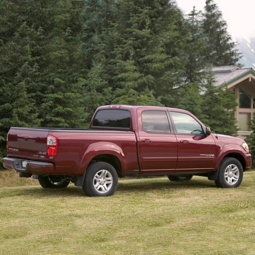 Legends need vacations too. #TBT 2006 #Tundra #LetsGoPlaces...